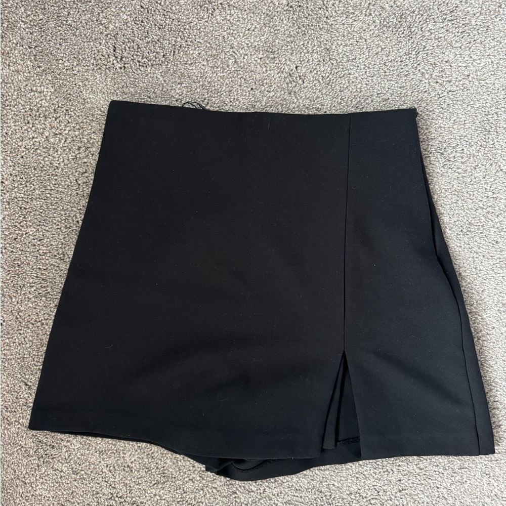 Zara Black Skort